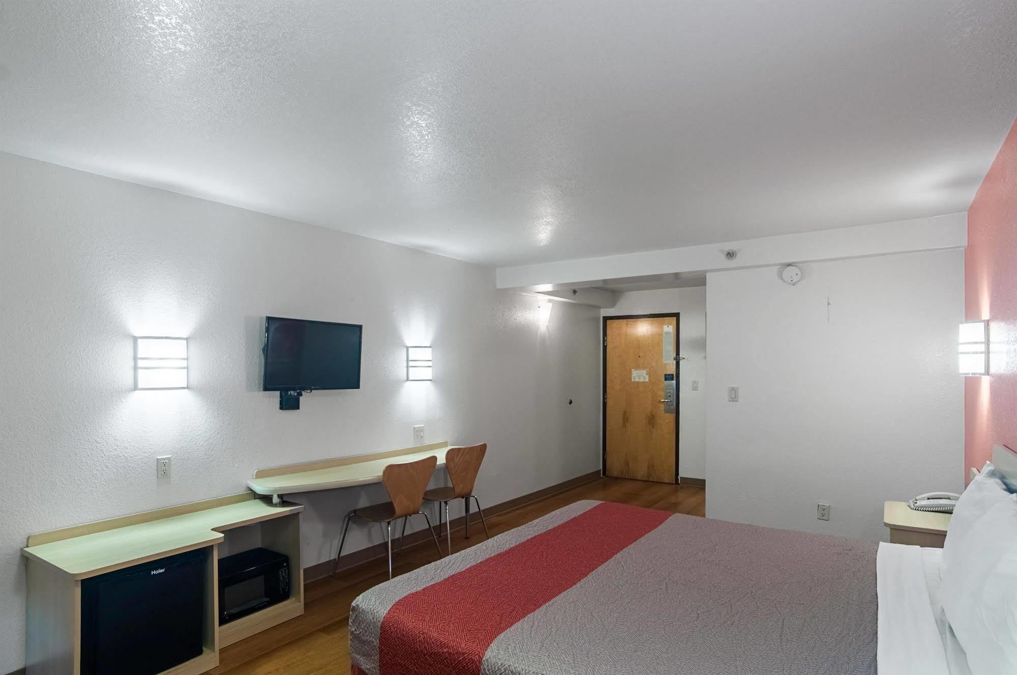 Motel 6-Oklahoma City, Ok - South ภายนอก รูปภาพ