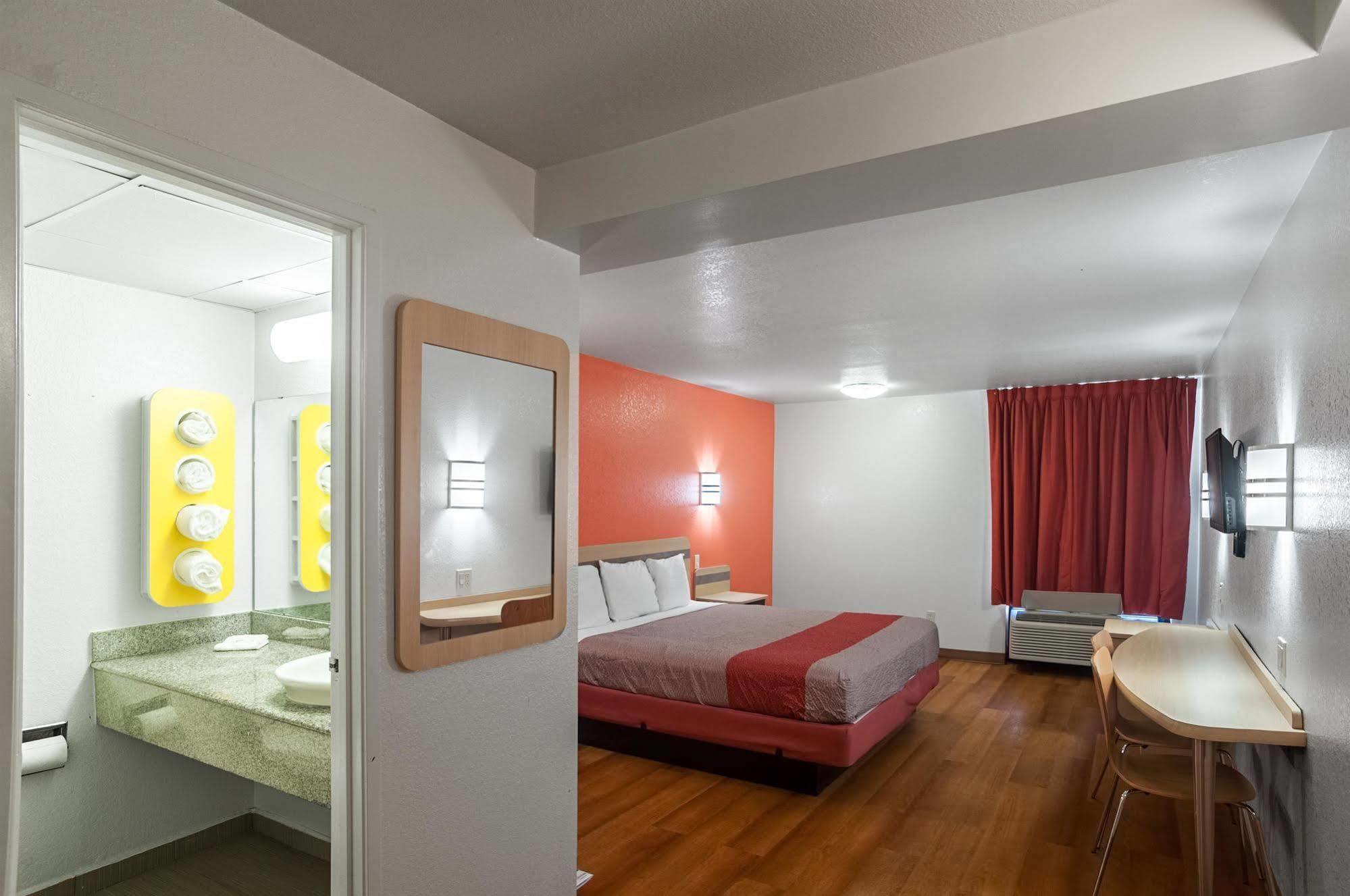 Motel 6-Oklahoma City, Ok - South ภายนอก รูปภาพ